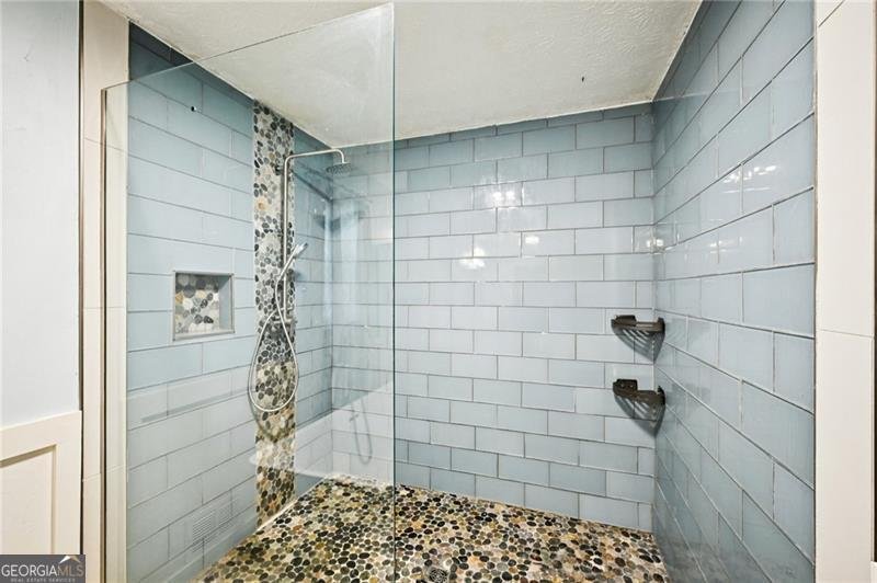 1135 Roberts Drive Sugar Hill - 15
