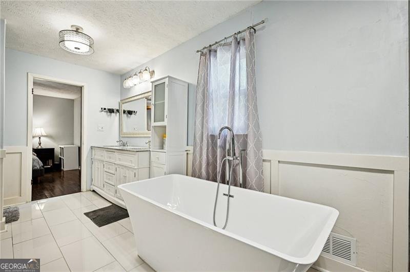 1135 Roberts Drive Sugar Hill - 16