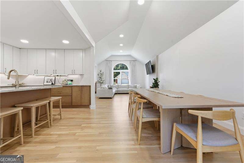 503 Rising Drive Woodstock - 1