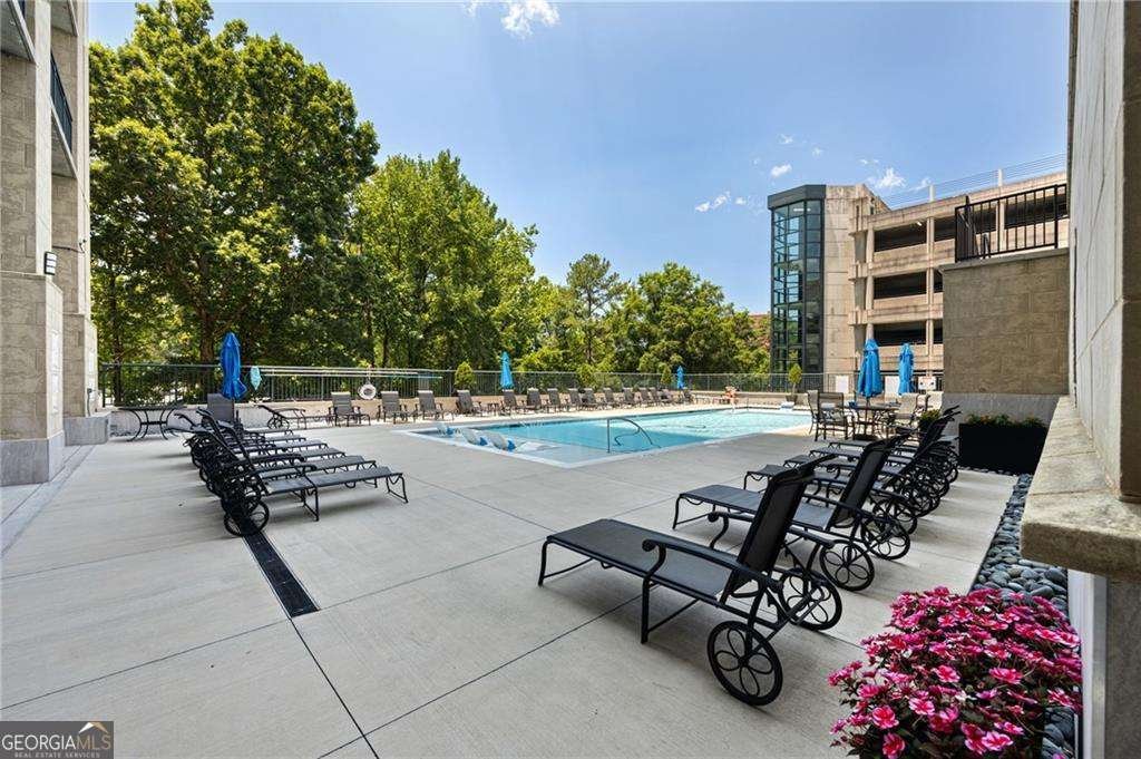 3040 Peachtree Road Atlanta - 26