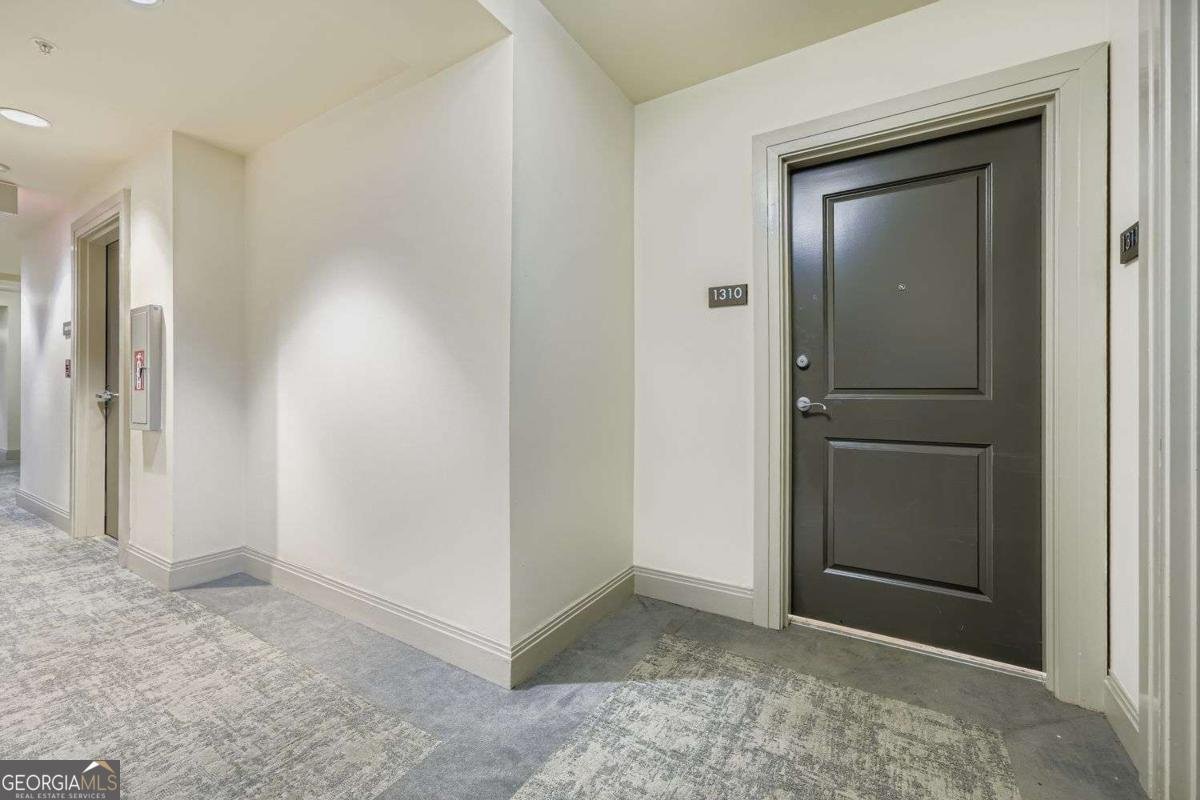 3040 Peachtree Road Atlanta - 3