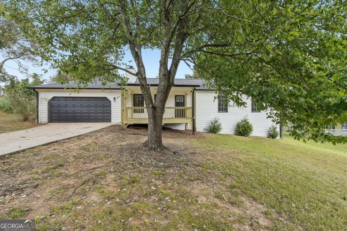 1506 Jamestown Drive Auburn - 2