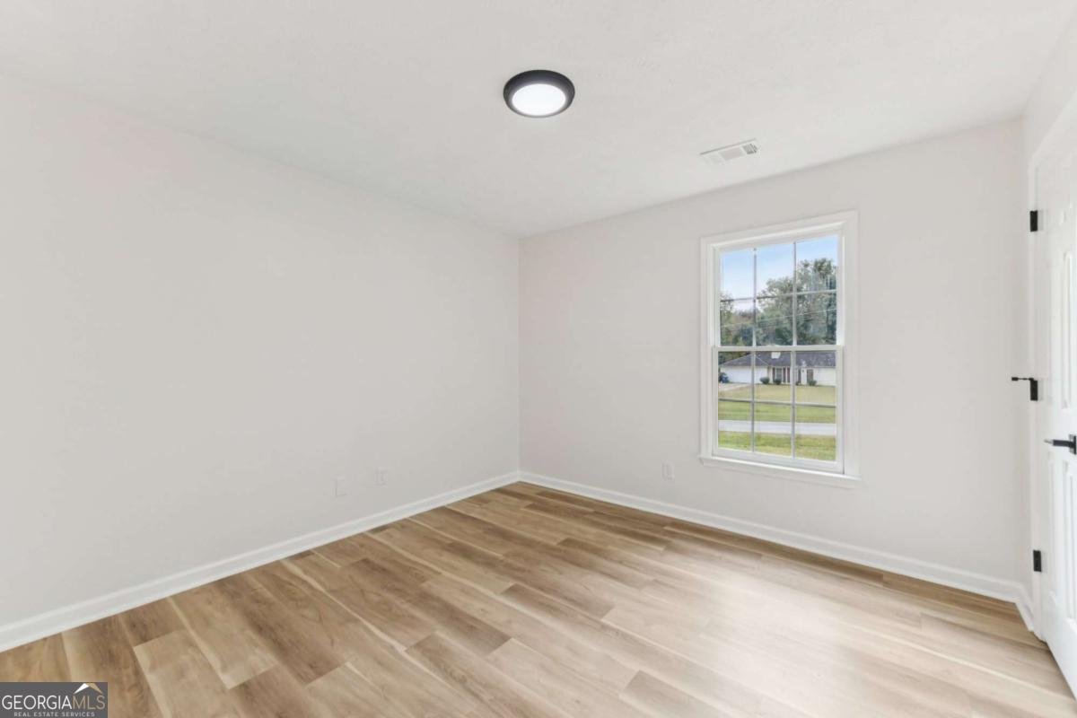 1506 Jamestown Drive Auburn - 23