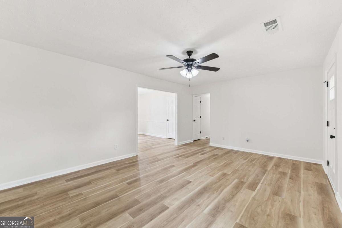 1506 Jamestown Drive Auburn - 9