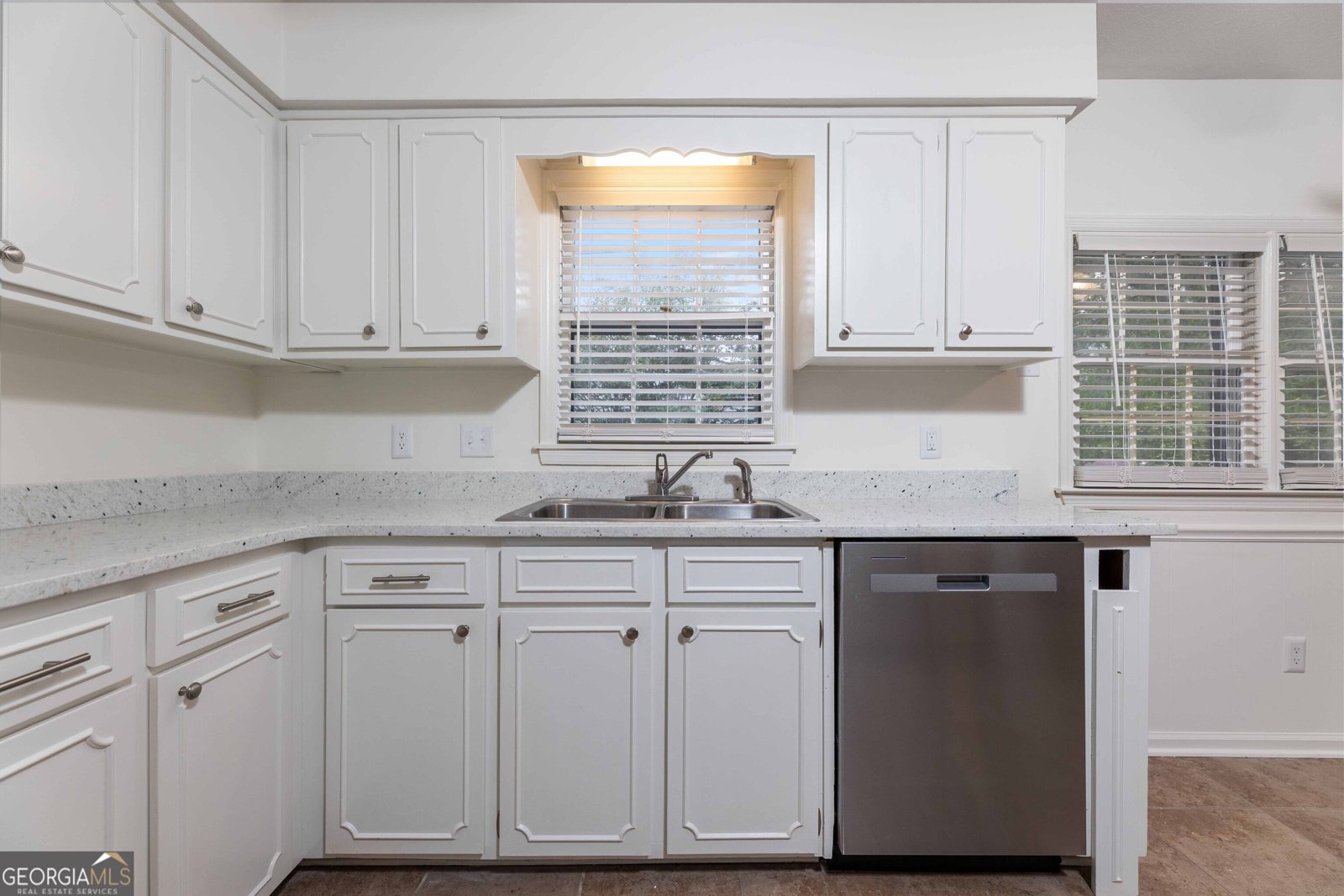 3425 Tomahawk Drive Columbus - 14