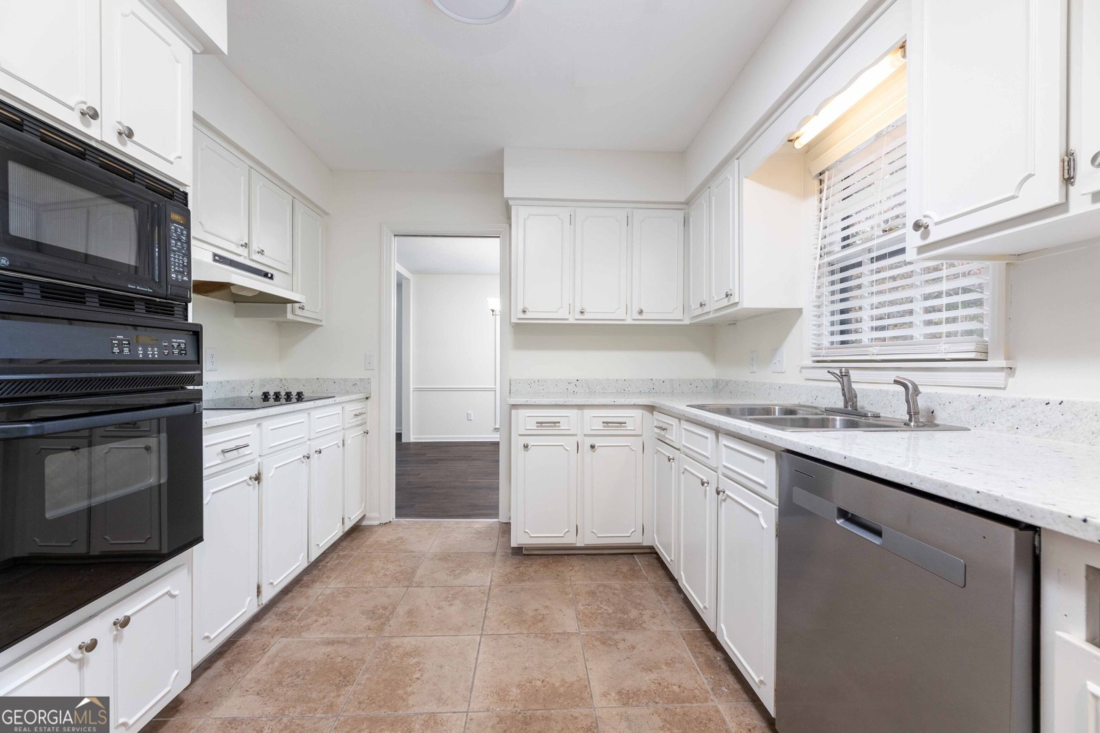 3425 Tomahawk Drive Columbus - 16