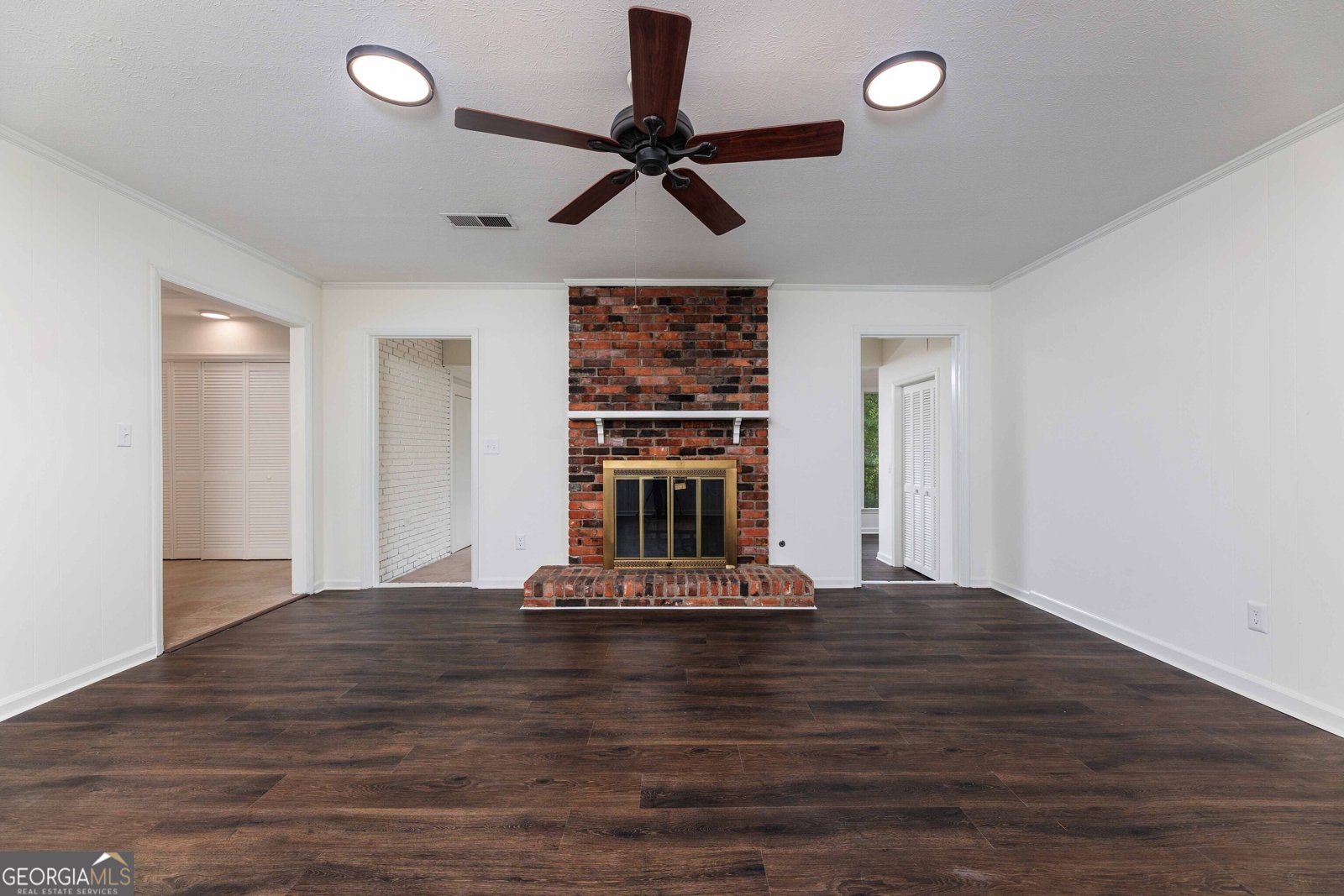 3425 Tomahawk Drive Columbus - 19