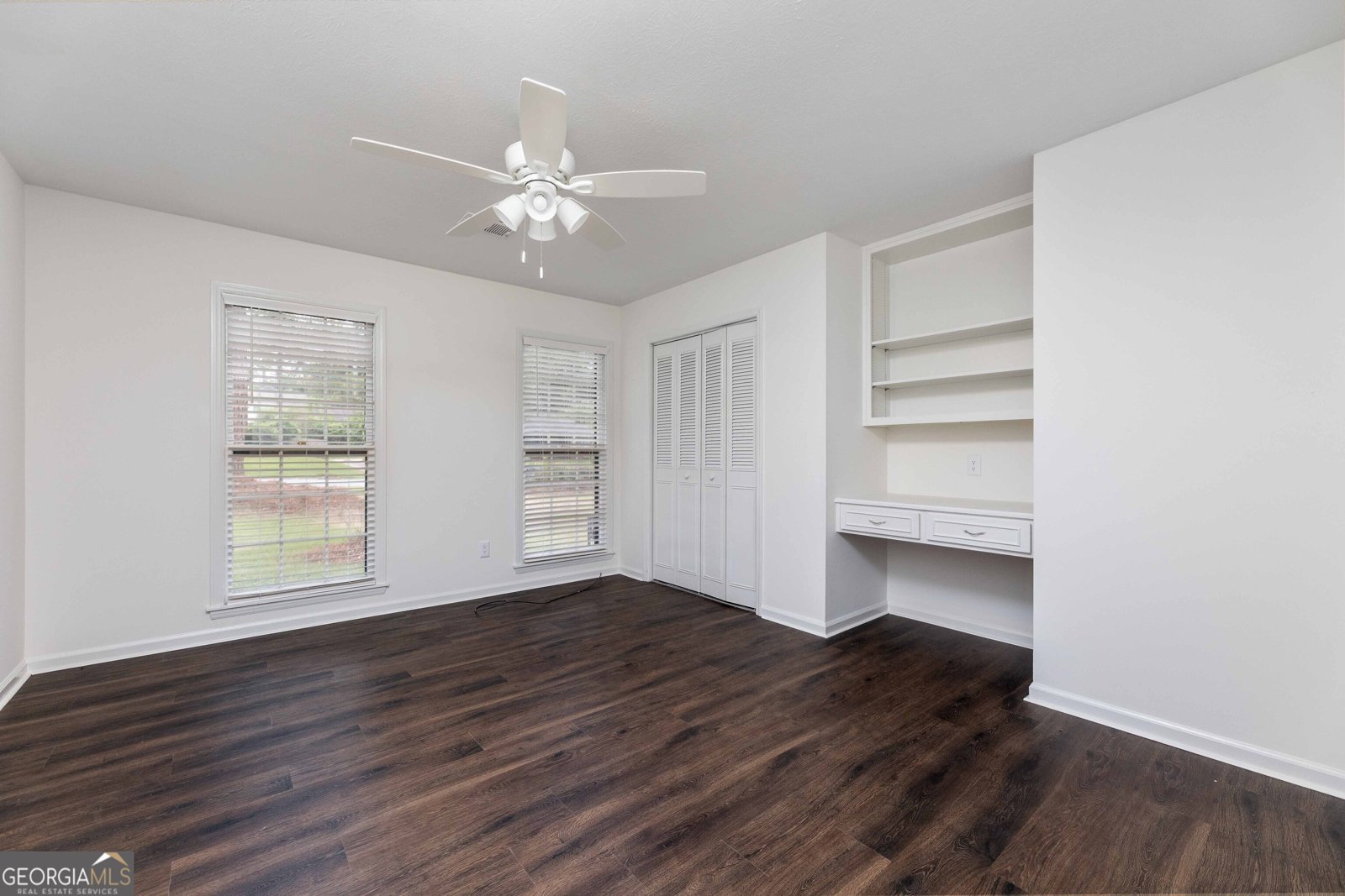 3425 Tomahawk Drive Columbus - 29