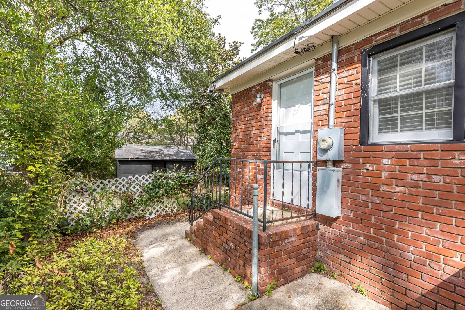 3425 Tomahawk Drive Columbus - 33