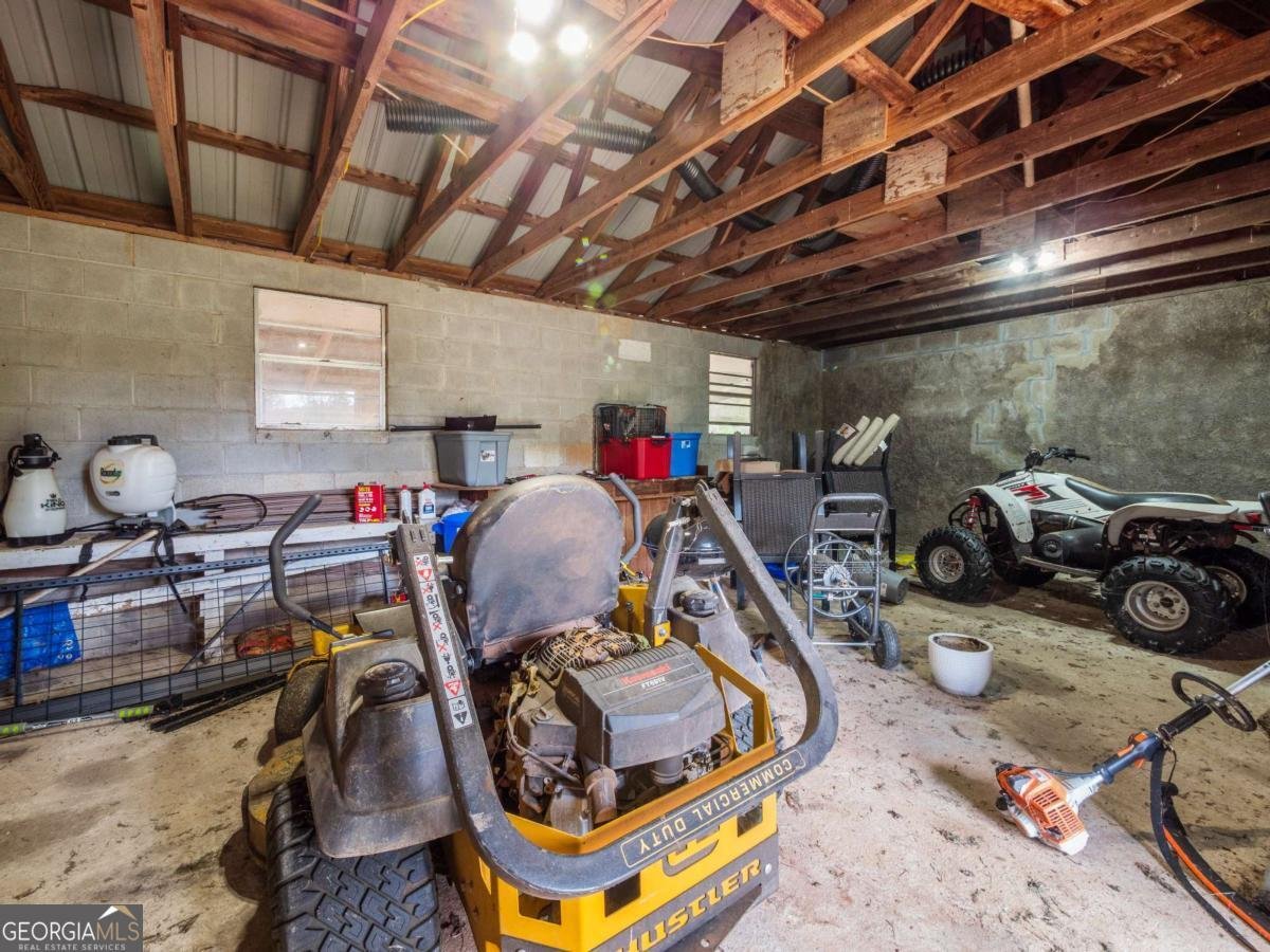 491 Queen Road Gillsville - 55
