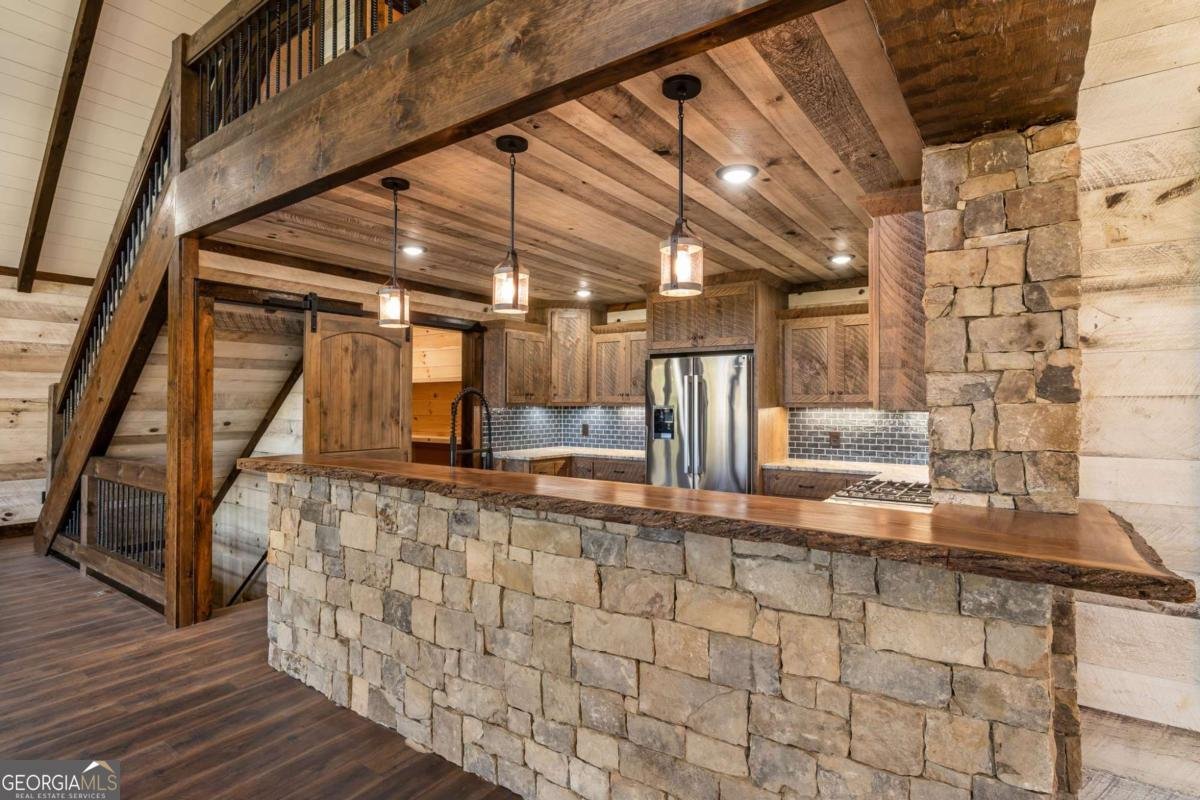 7590 Mobile Road Blue Ridge - 18