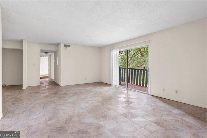 1315 Camelot Drive Atlanta - 2