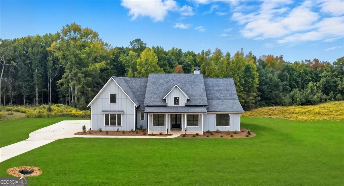 97 Old Town Road Dacula - 1