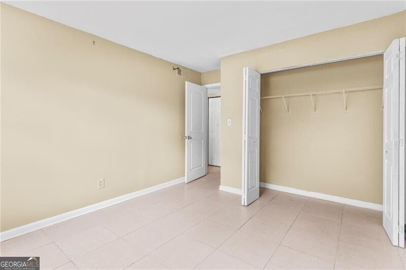 115 Camelot Drive Atlanta - 2
