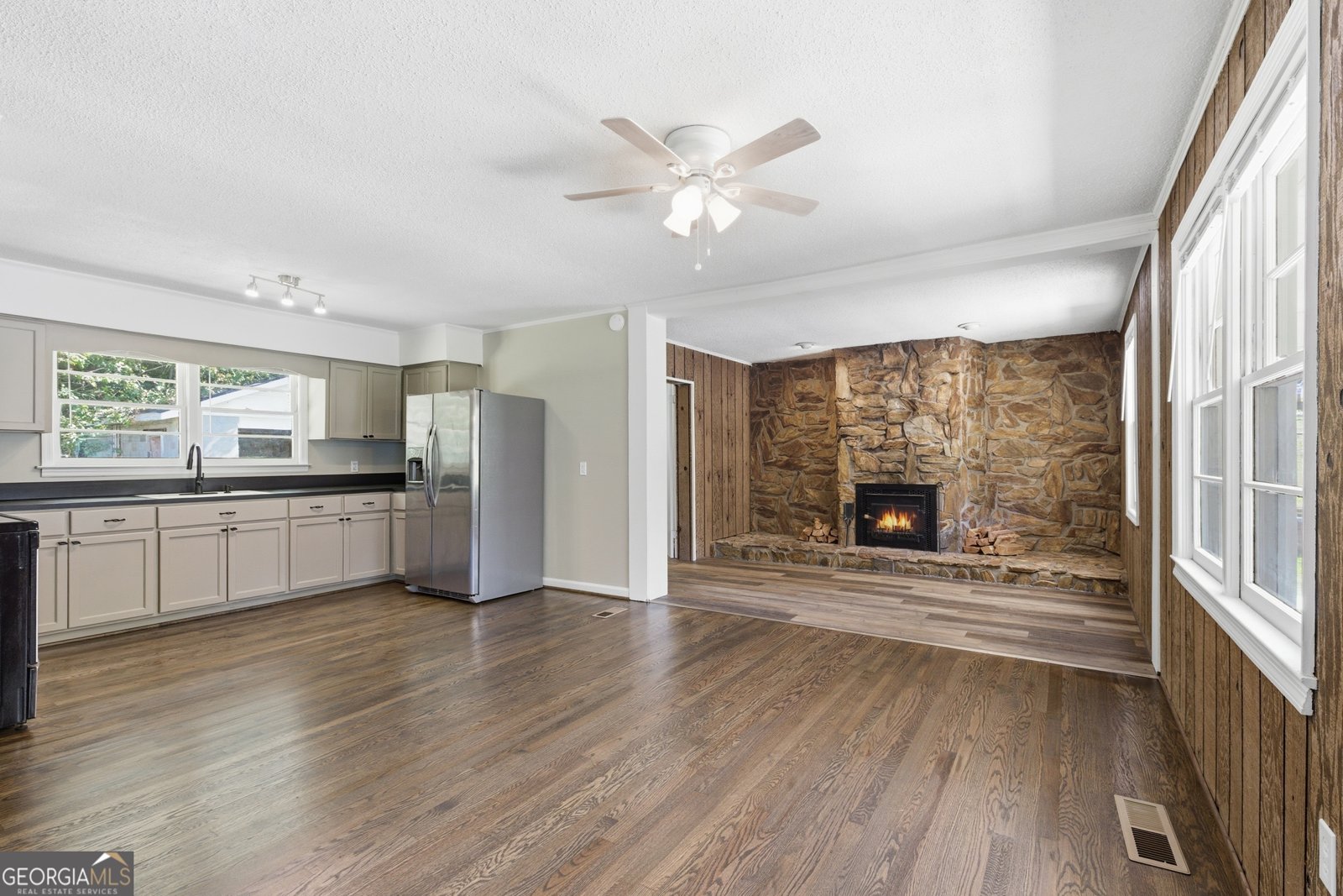 229 Hilltop Lane Toccoa - 4