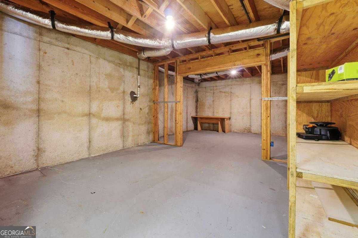 40 JOE LEE Drive Sharpsburg - 23
