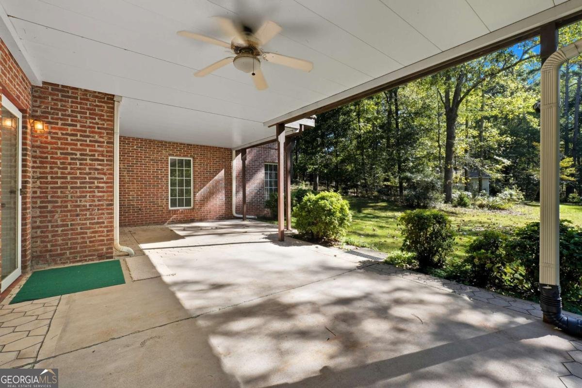 40 JOE LEE Drive Sharpsburg - 43