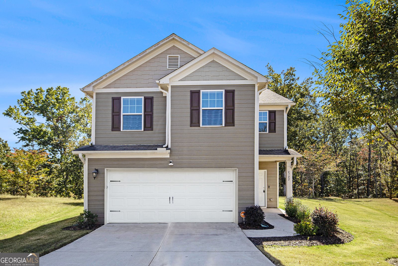 4702 Moccasin Court Douglasville - 1