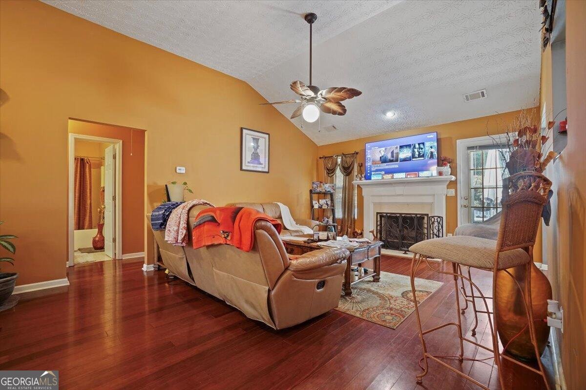 915 Harbins View Drive Dacula - 9