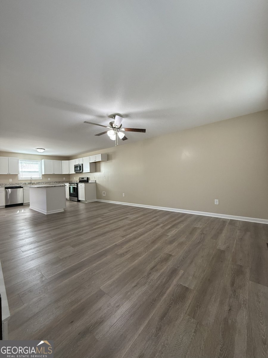 210 Charlotte Circle Statham - 2