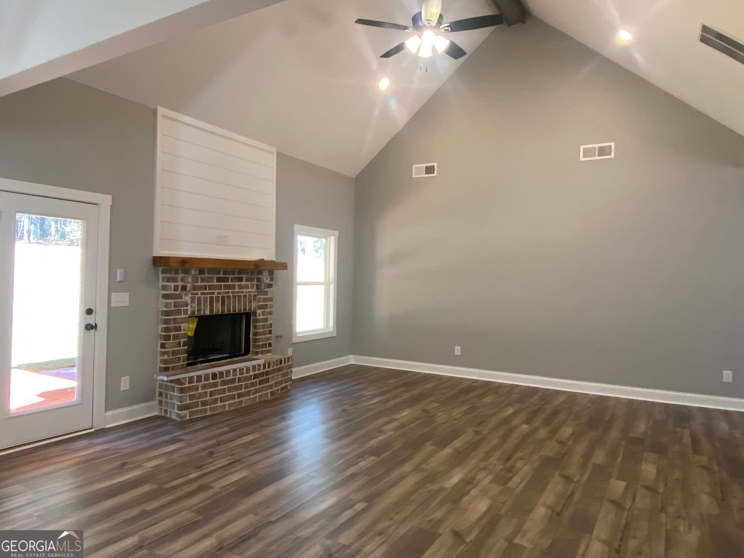 1544 English Road Forsyth - 5