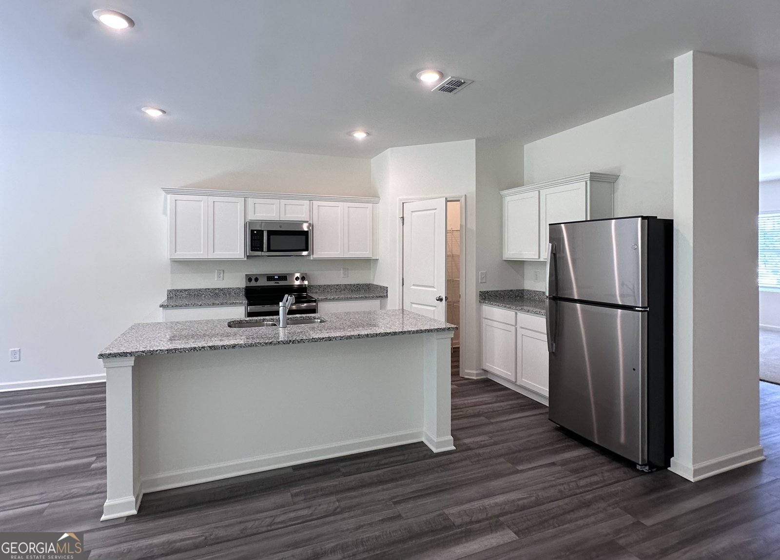 203 Bandimere Parkway Dallas - 4