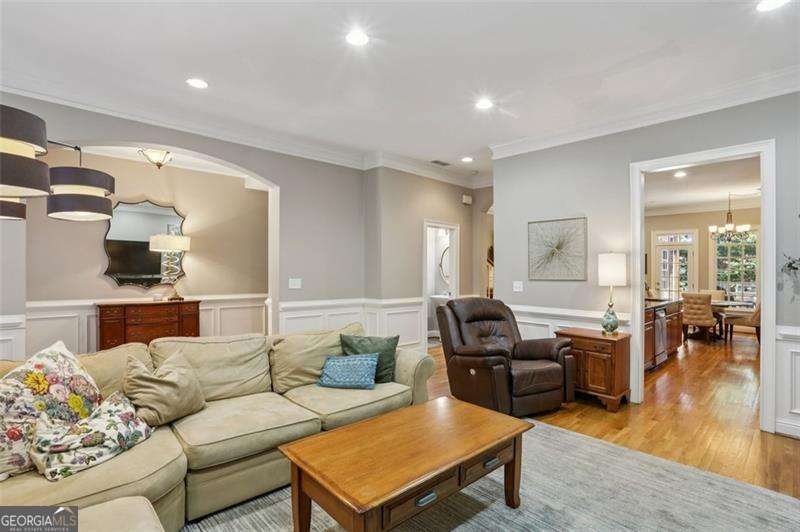 594 PARKSIDE VILLAGE Way Marietta - 12