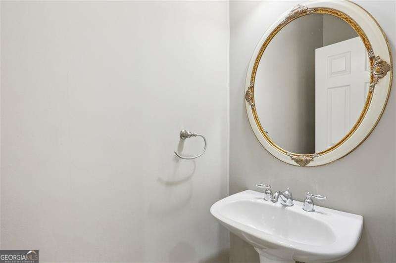 594 PARKSIDE VILLAGE Way Marietta - 13