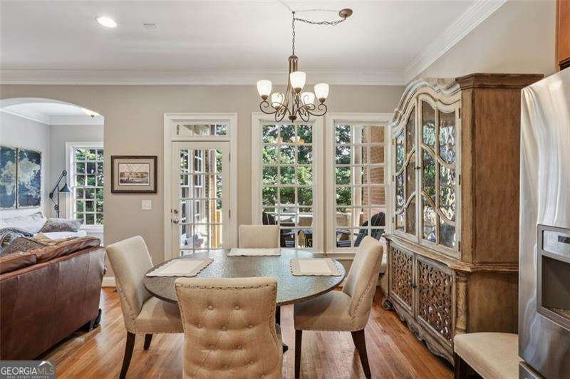 594 PARKSIDE VILLAGE Way Marietta - 17