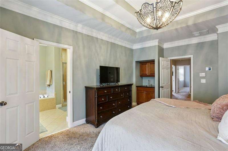 594 PARKSIDE VILLAGE Way Marietta - 32