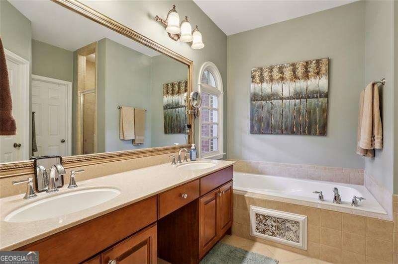 594 PARKSIDE VILLAGE Way Marietta - 36