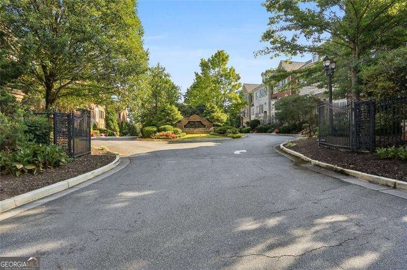 594 PARKSIDE VILLAGE Way Marietta - 5