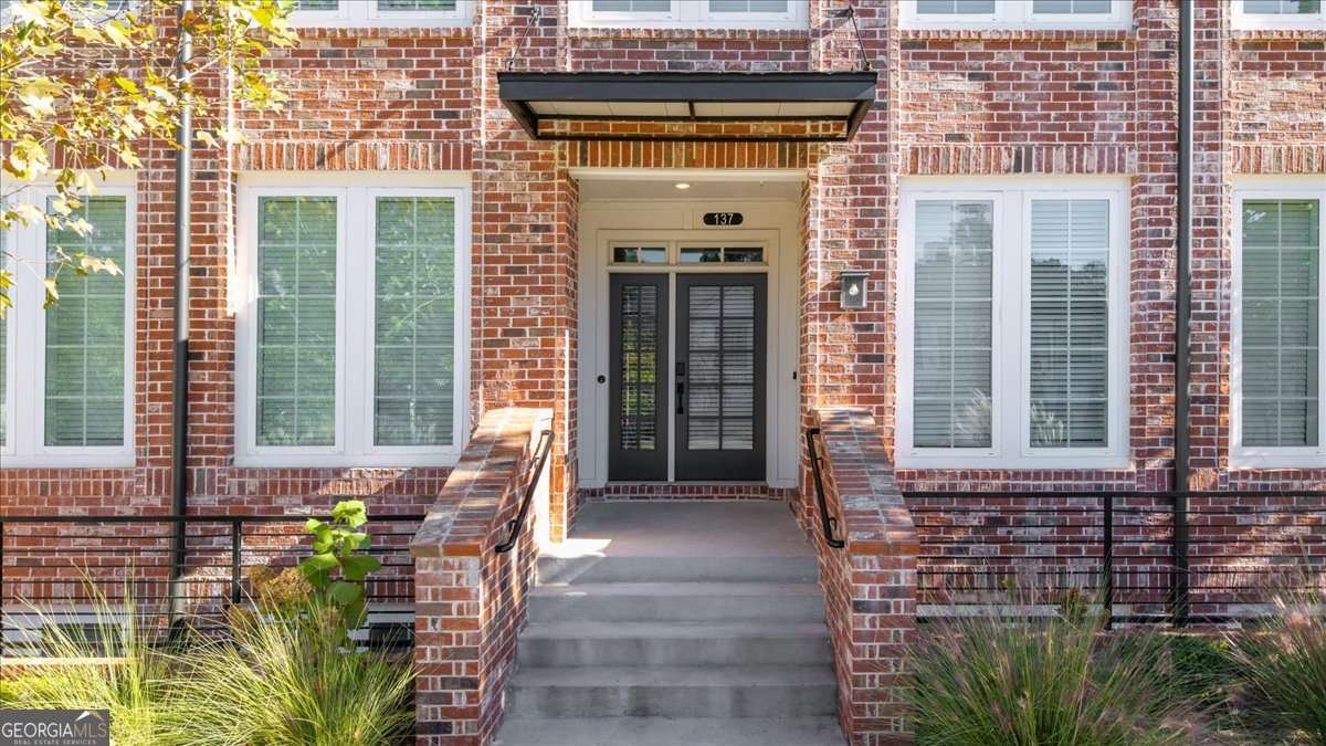 137 Devore Road Alpharetta - 1