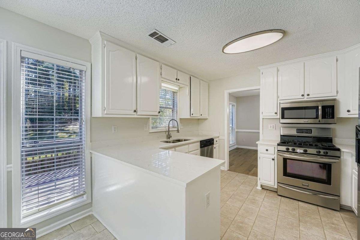 57 Jodeco Station Drive Stockbridge - 11