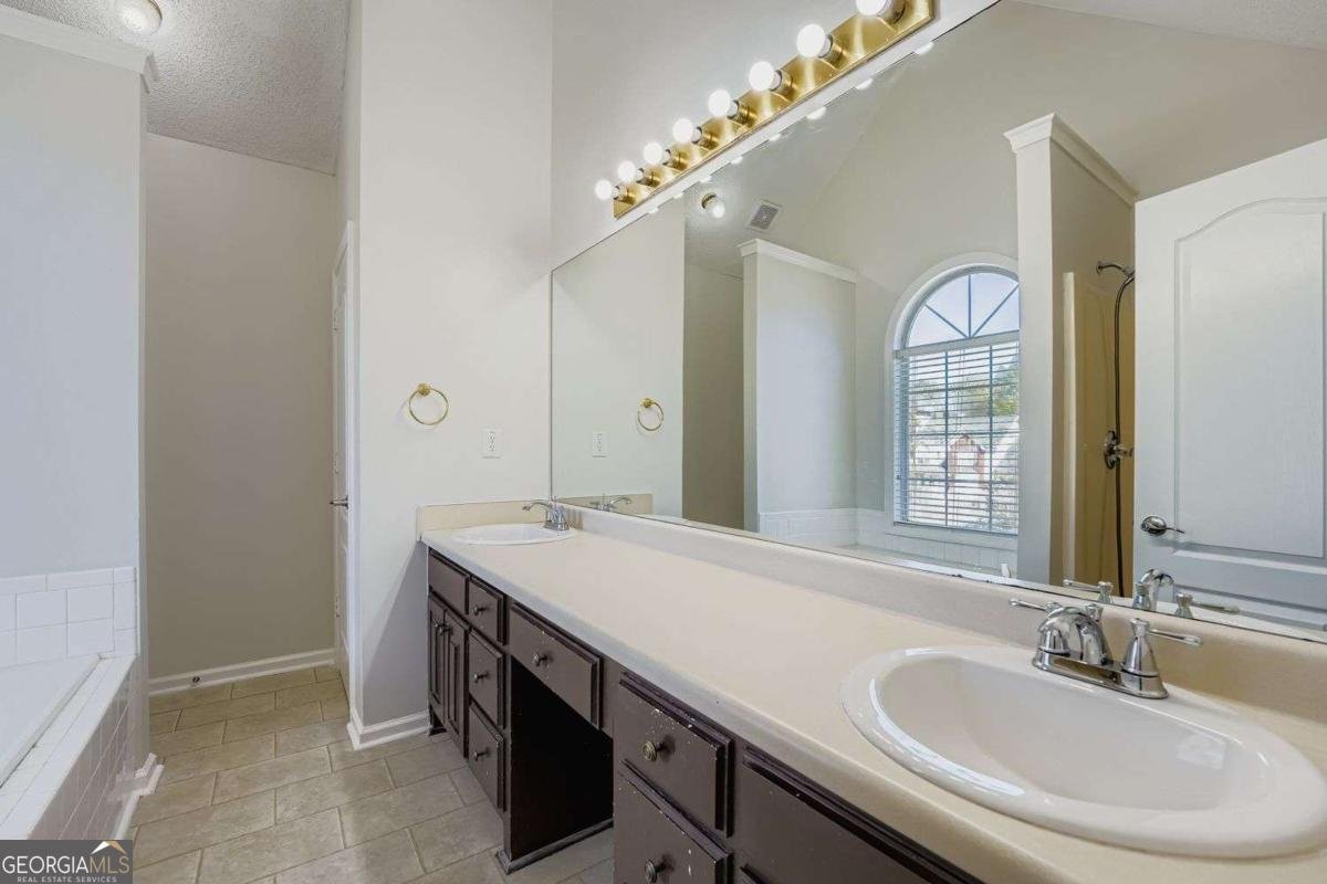 57 Jodeco Station Drive Stockbridge - 17