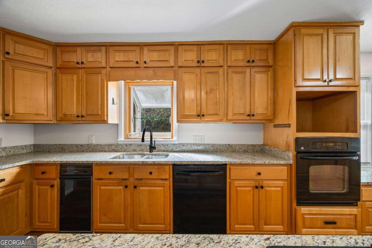 584 Oak Court Conyers - 14