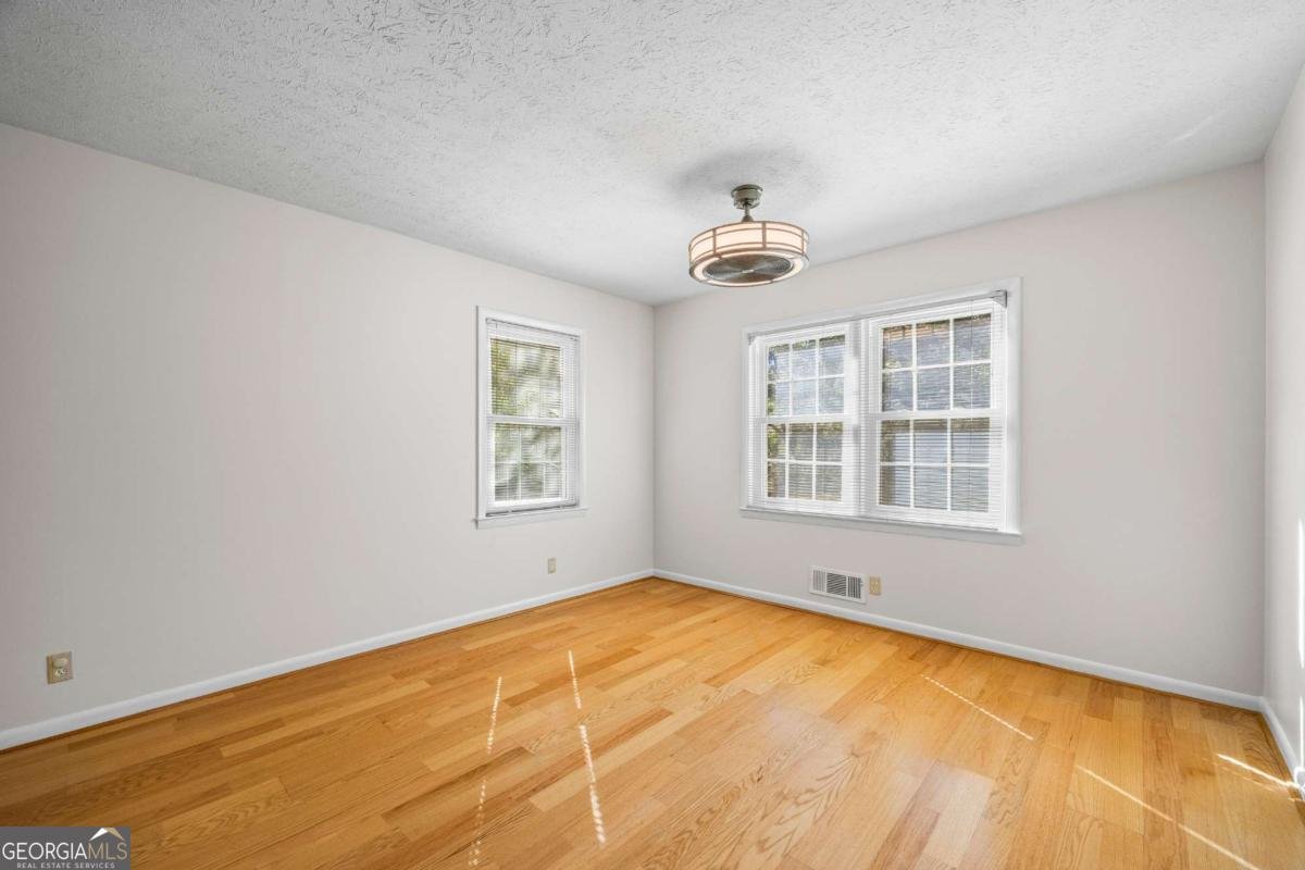 584 Oak Court Conyers - 8