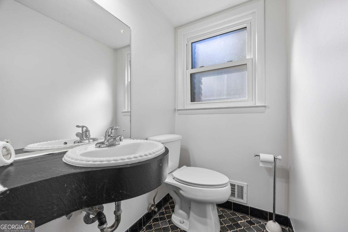 584 Oak Court Conyers - 9