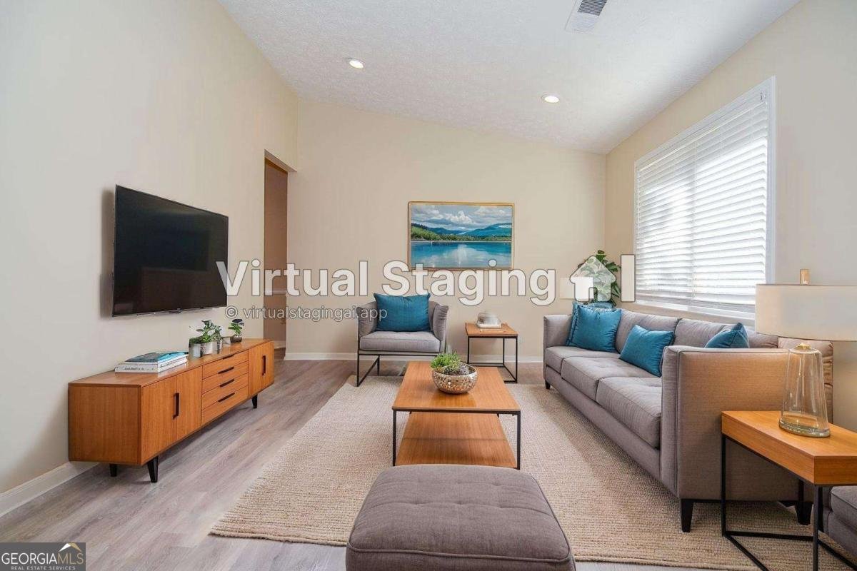 3173 Falconhurst Drive Lilburn - 5