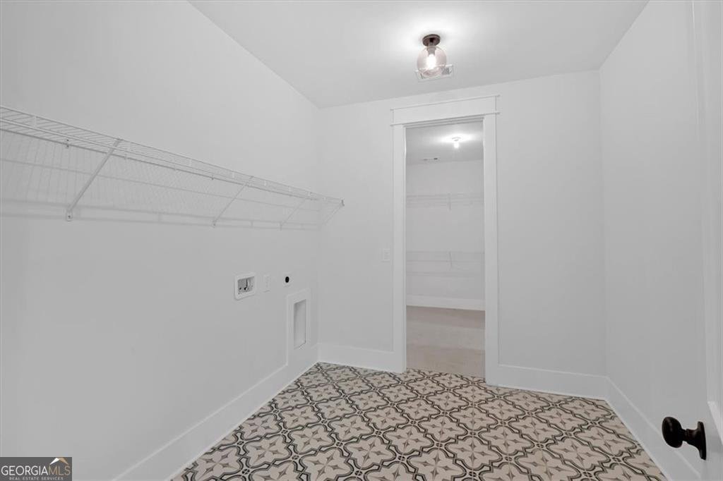 300 Eminence Peak Rydal - 31