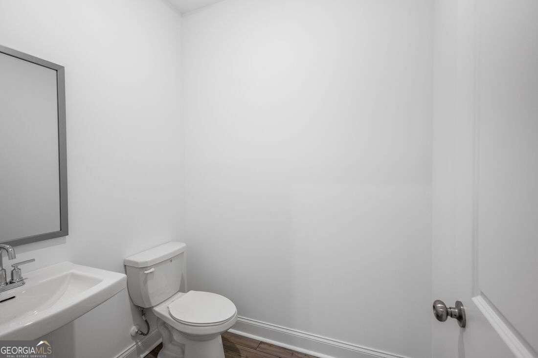 495 Kennington Walk Loganville - 6