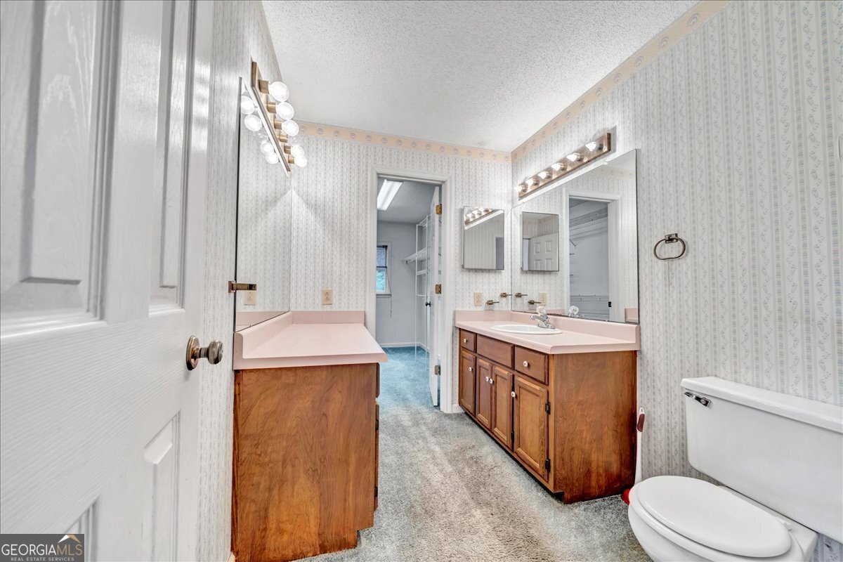 378 Fox Tail Drive Macon - 33