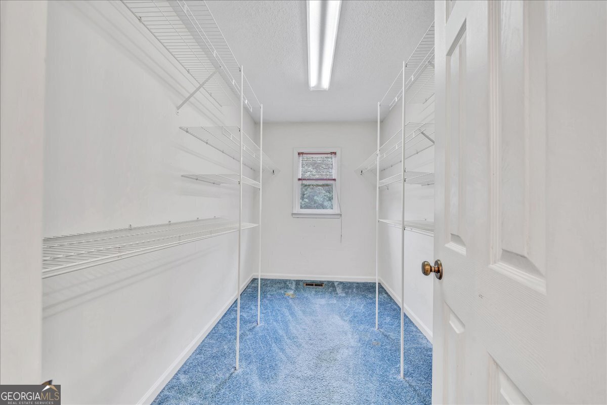 378 Fox Tail Drive Macon - 34