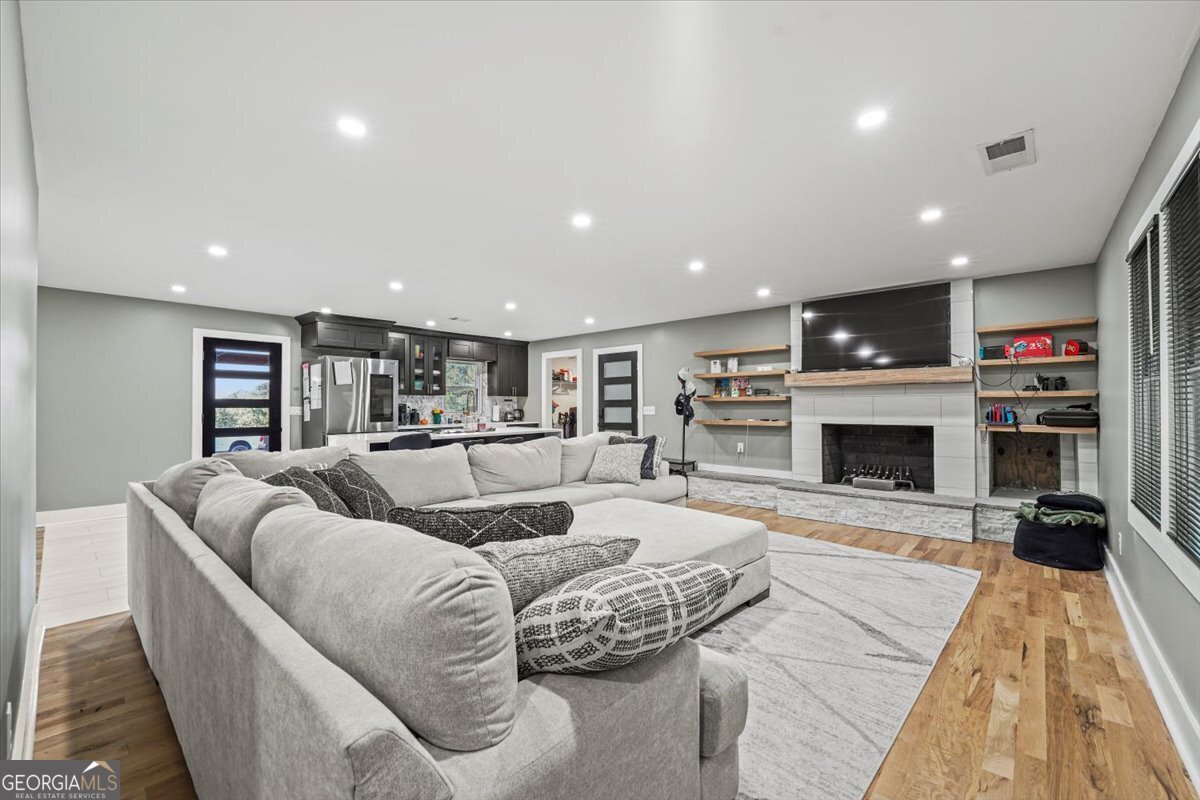 280 ETHERIDGE Auburn - 9