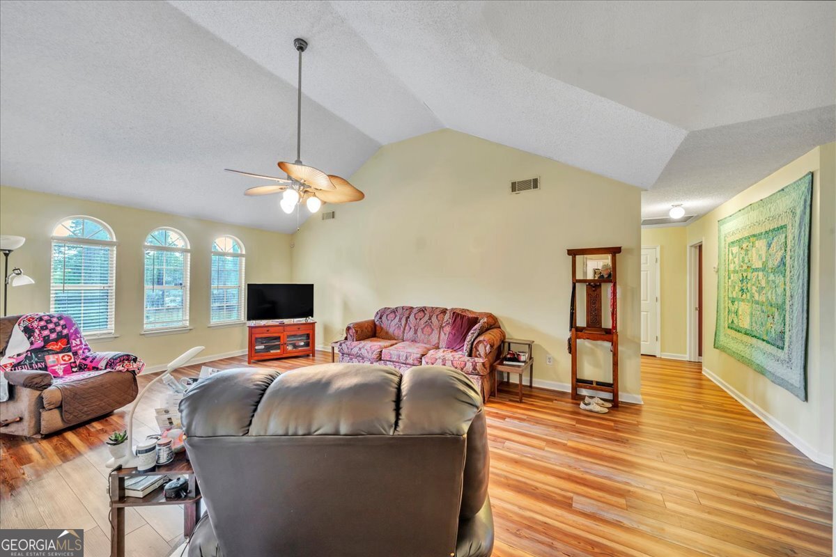 208 Pendleton Court Macon - 4