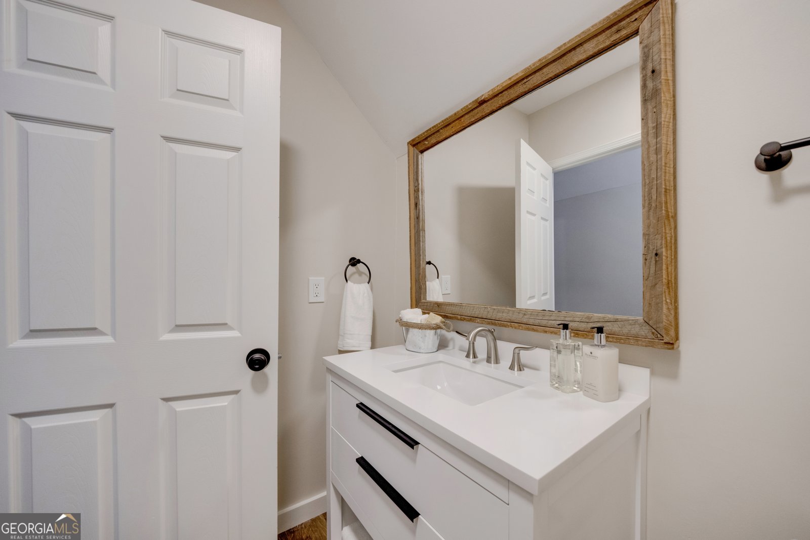 923 Pine Circle Woodstock - 55