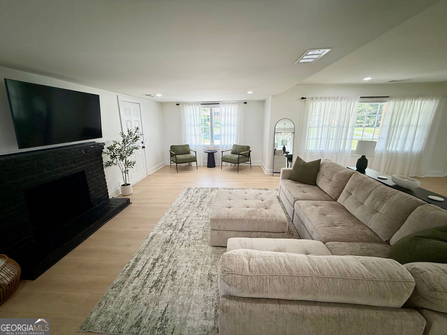 1932 Ferry Drive Marietta - 4