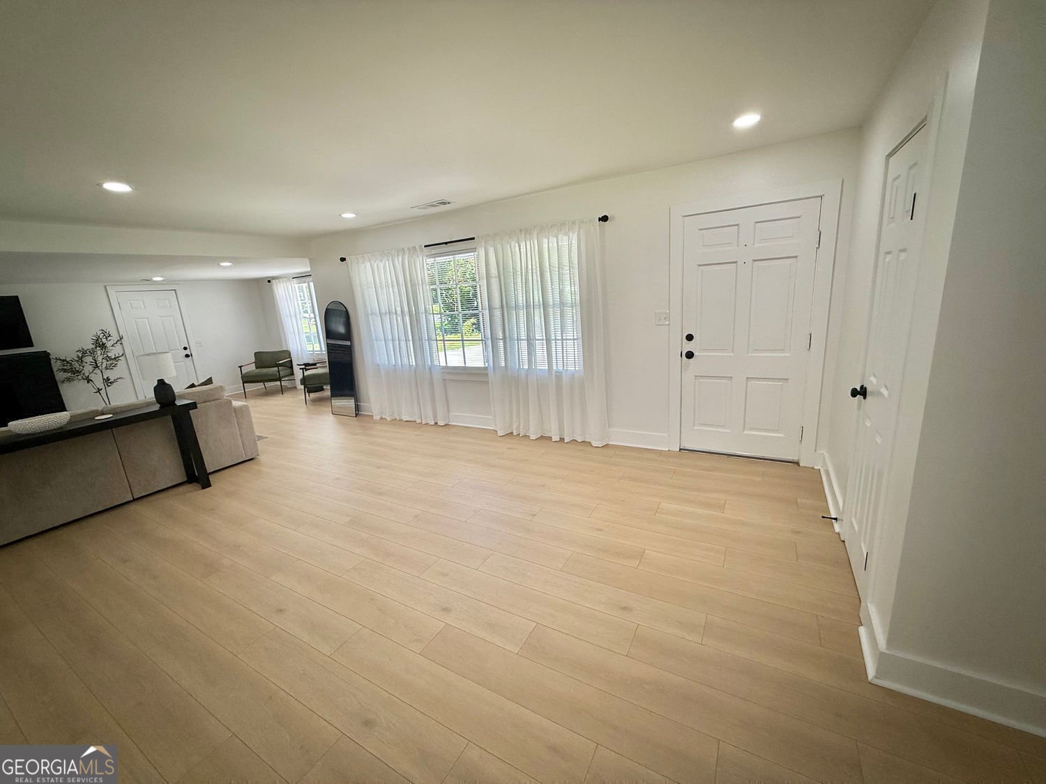 1932 Ferry Drive Marietta - 8