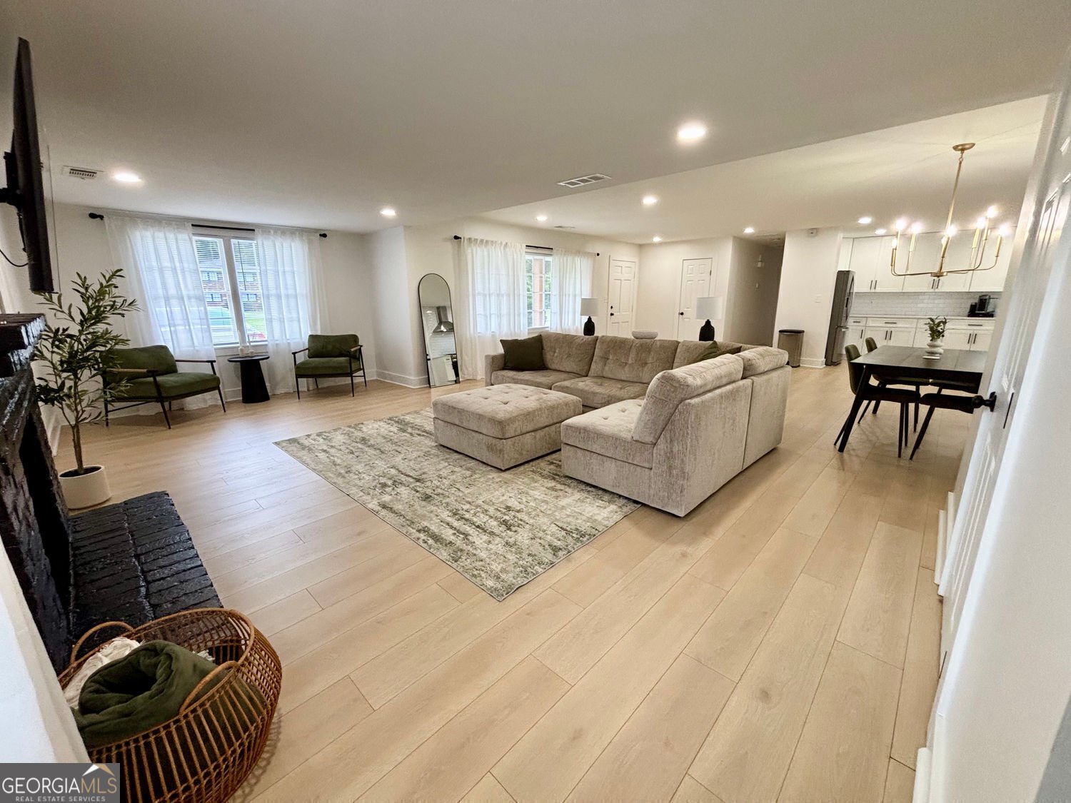 1932 Ferry Drive Marietta - 9