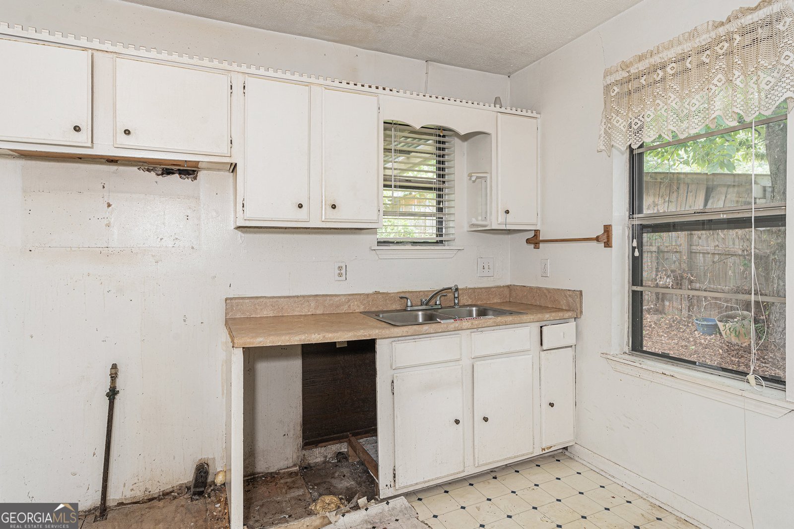 4705 Ernest Drive Forest Park - 12